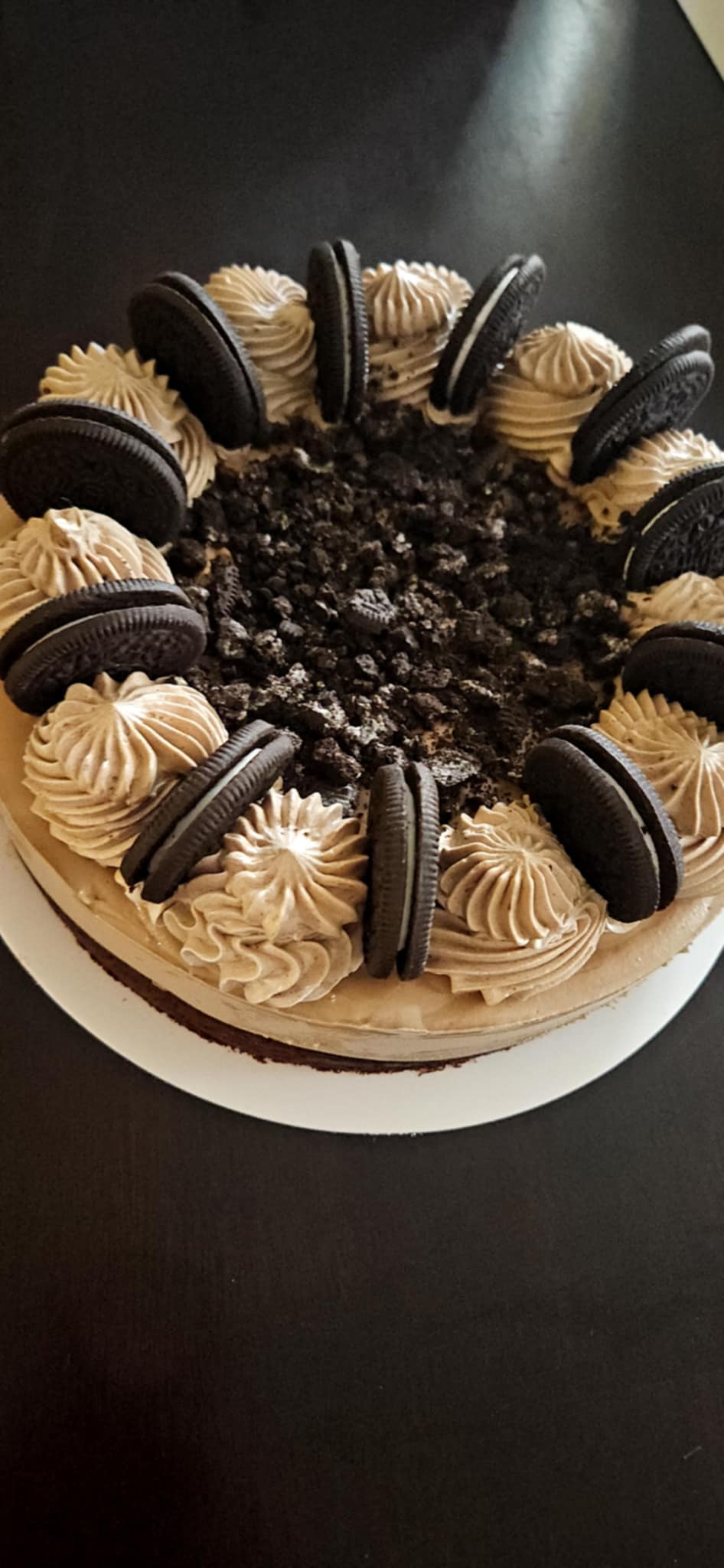 Chocolate Oreo Cashew Cheesecake image 0